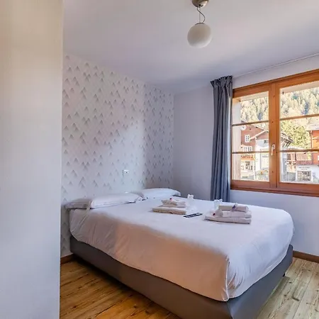 Dufour Hotel 3*