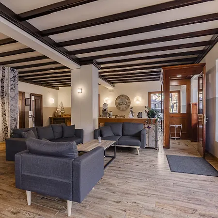 Dufour 3* マクニャーガ