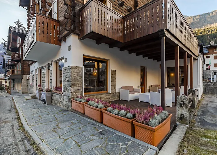 酒店 Dufour 马库尼亚加